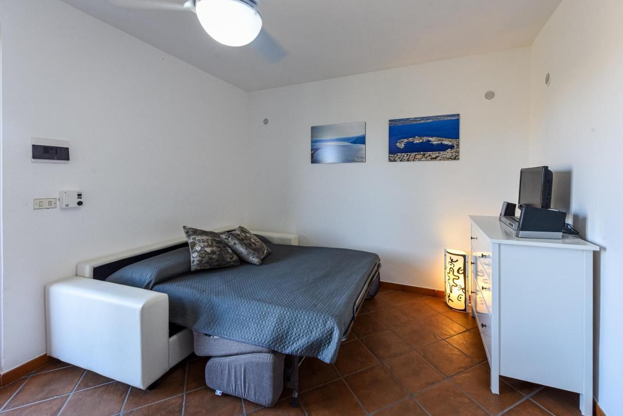 Marachia Apartment Savoca Exterior photo